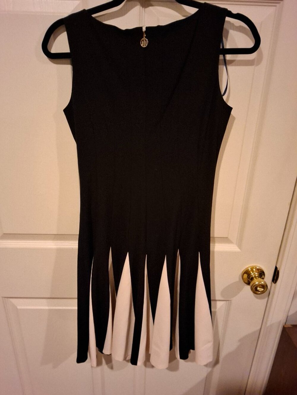Black and cream Tommy Hilfiger dress